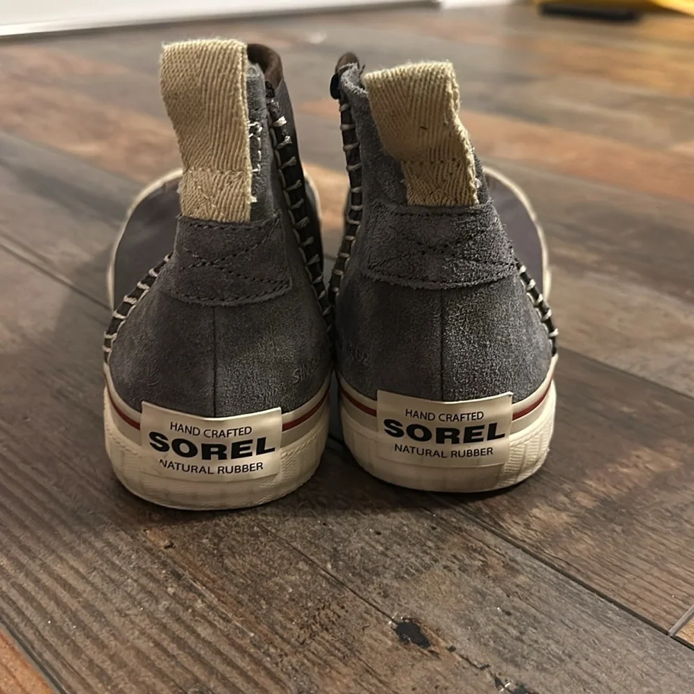 Sorel Sentry Chukka Canvas Shoe size 9
